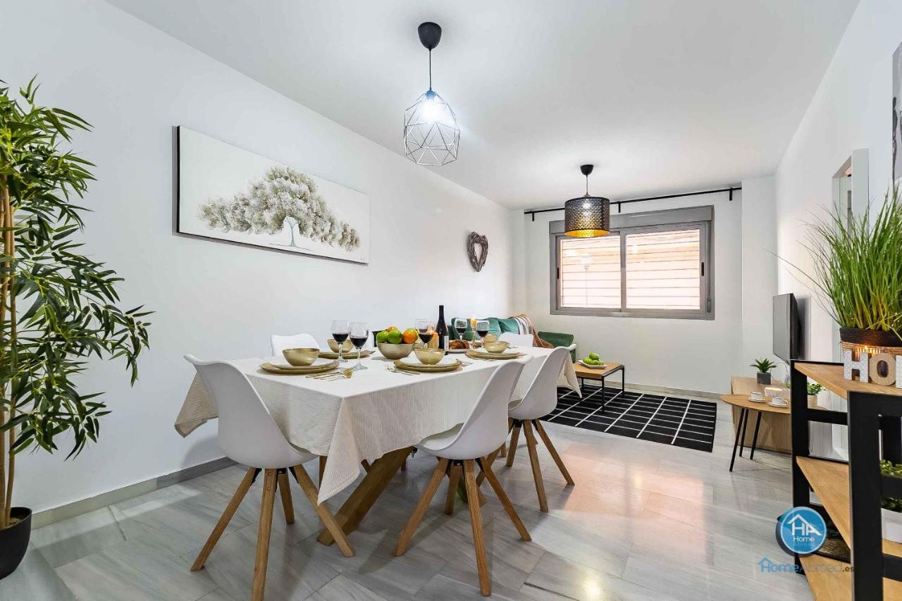 Bajo Urbano Boutique En Carlos Haya Con Terraza Y Parking Málaga Esterno foto