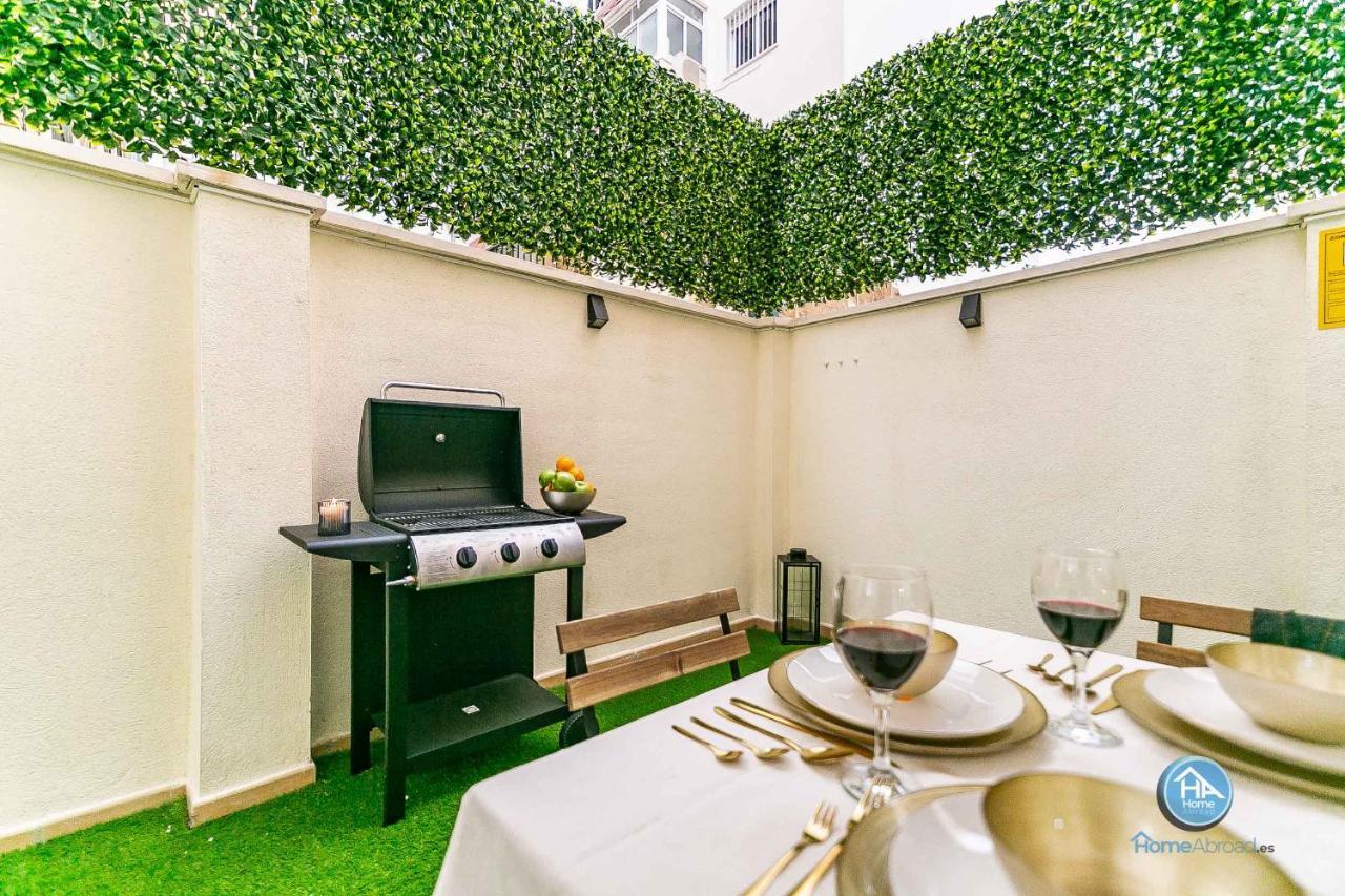 Bajo Urbano Boutique En Carlos Haya Con Terraza Y Parking Málaga Esterno foto